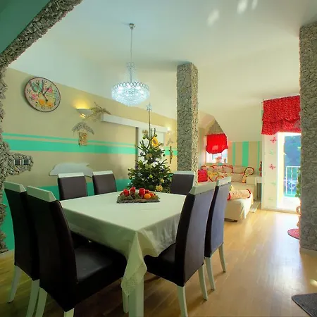 Barbara Apartment Skradin